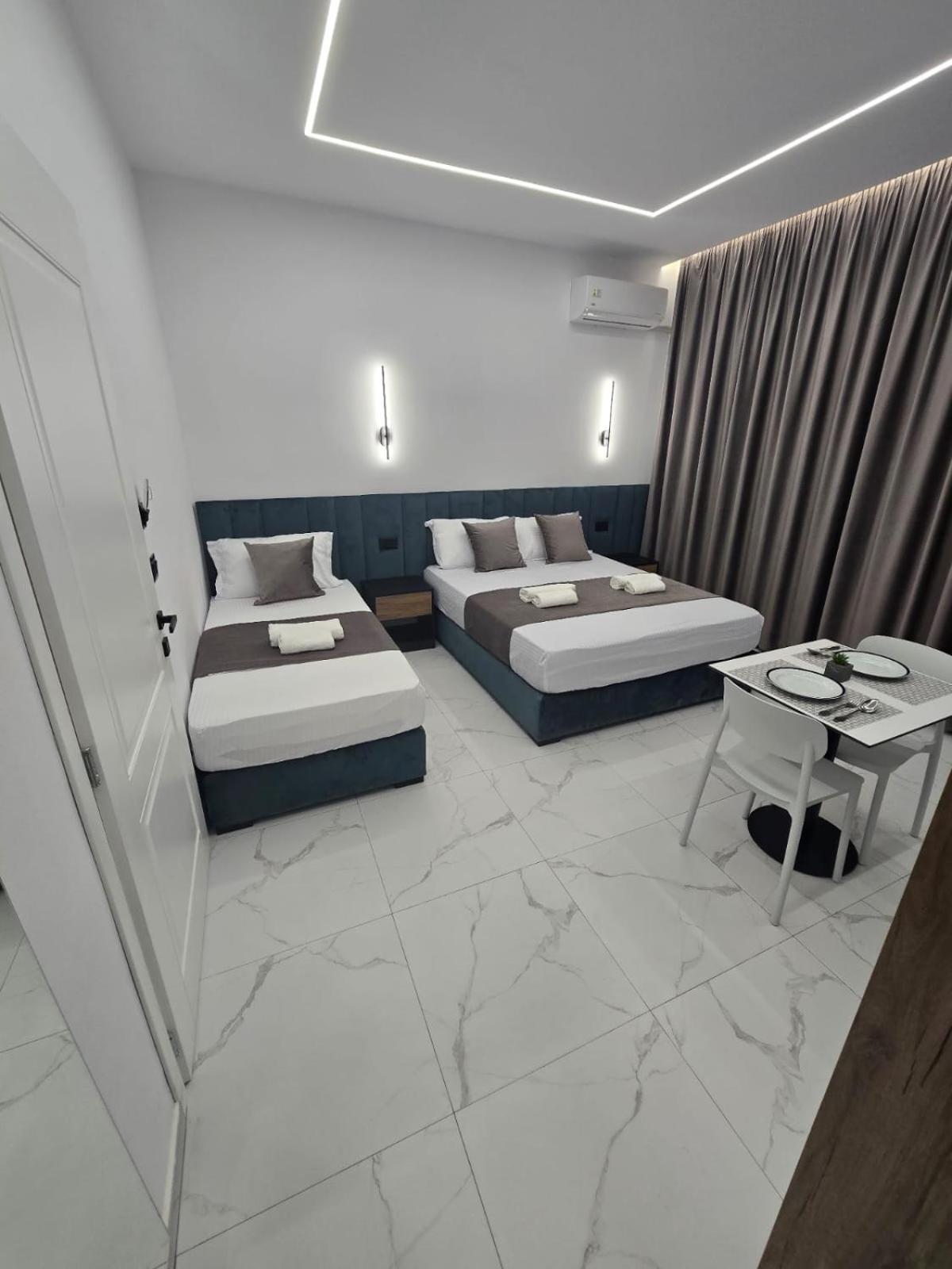 Elite Inn Vlore Ngoại thất bức ảnh